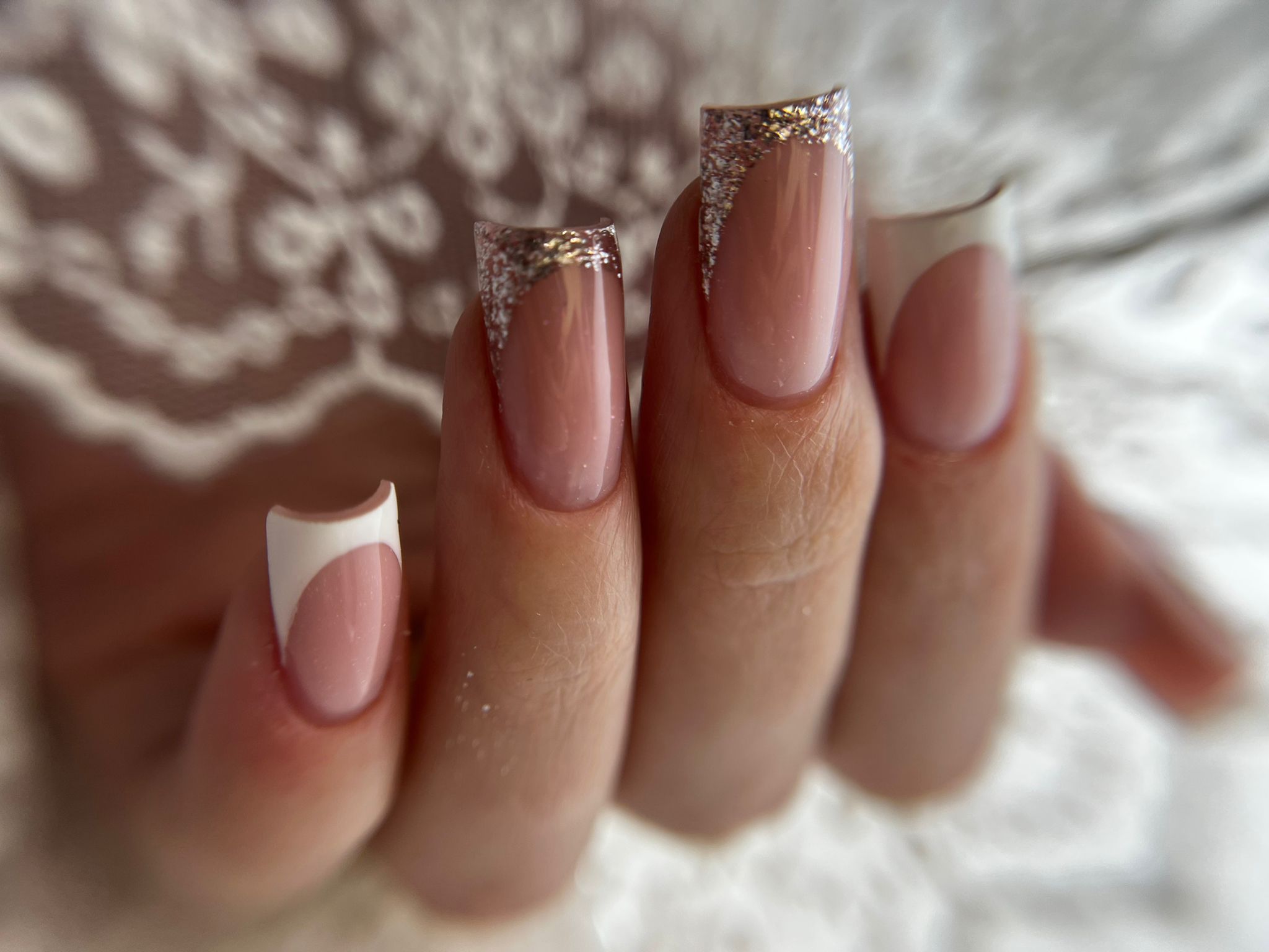 2b09ee68 f676 487b a1d8 1d548e676ebd