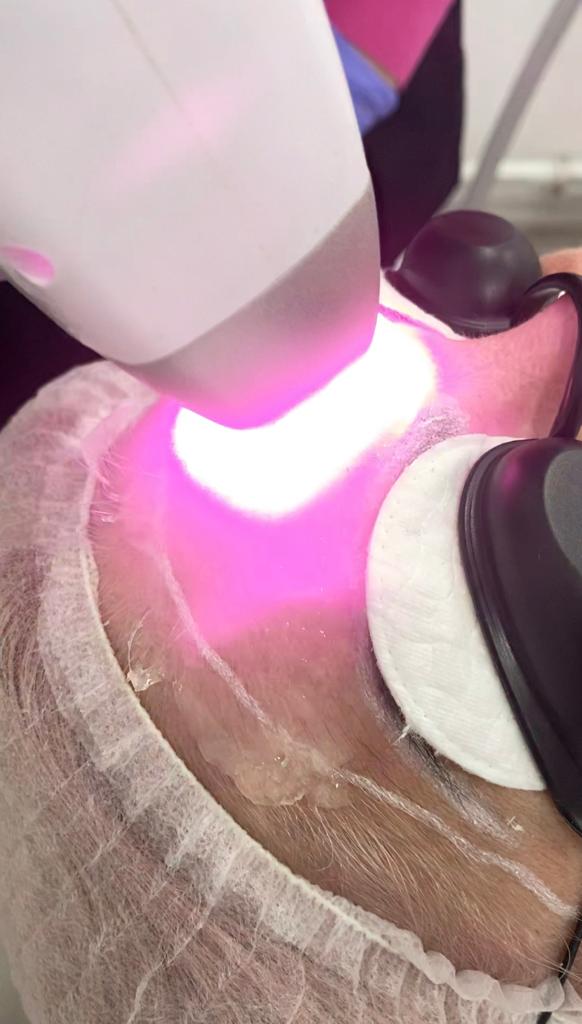 7ac271f7 7053 404f bbe5 ea1990976f35